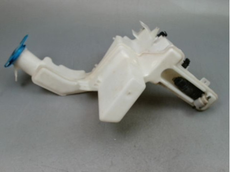 RESERVOIR LAVE-GLACE AVANT VOLKSWAGEN PASSAT BERL. V 2005-2010