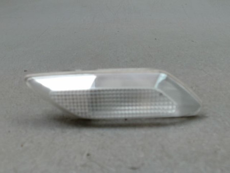 REPETITEUR AILE GAUCHE DACIA SANDERO 2008-