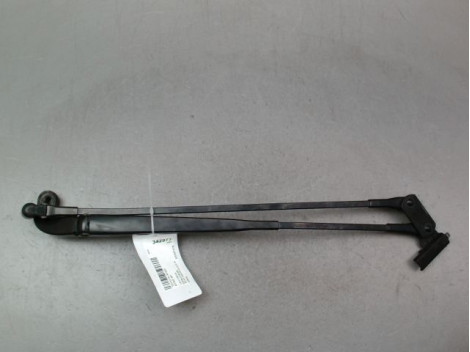 BRAS ESSUIE-GLACE AVANT TOYOTA AYGO 5P