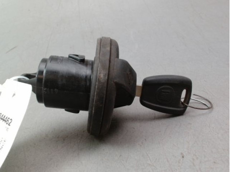 BOUCHON RESERVOIR A CARBURANT FIAT 500 II Phase 1 2007-...