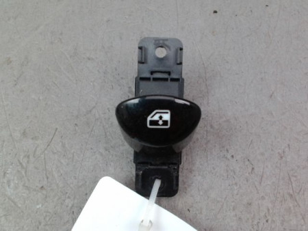 COMMANDE LEVE-GLACE PORTE AVG FIAT 500 II Phase 1 2007-...