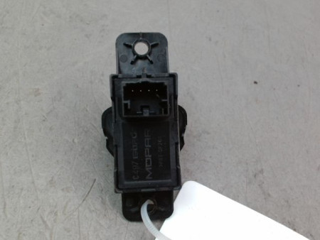 COMMANDE LEVE-GLACE PORTE AVG FIAT 500 II Phase 1 2007-...