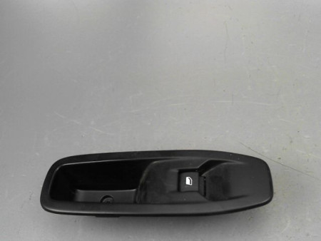 COMMANDE LEVE-GLACE PORTE AVD PEUGEOT 208