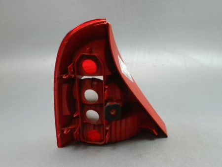 FEU ARRIERE DROIT RENAULT CLIO II Phase 2 2001-2006