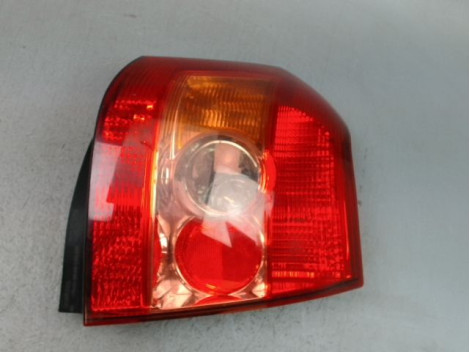 FEU ARRIERE DROIT TOYOTA COROLLA X Phase 2 2004-2007