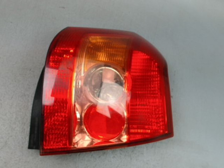 FEU ARRIERE DROIT TOYOTA COROLLA X Phase 2 2004-2007
