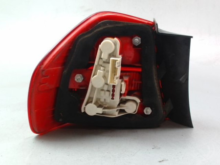 FEU ARRIERE DROIT BMW SERIE 3 BERL. V Phase 1 (E90) 2005-2008