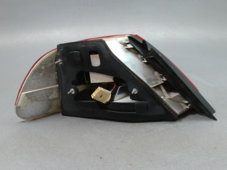 FEU ARRIERE DROIT BMW SERIE 7 (E65) 2001-