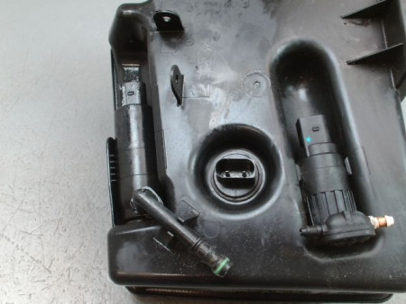 RESERVOIR LAVE-GLACE AVANT VOLKSWAGEN GOLF VI (1K) 2008-2013