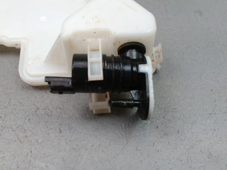 RESERVOIR LAVE-GLACE AVANT CITROEN C5 AIRCR.