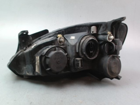 PHARE DROIT OPEL CORSA III Phase 1 (C) 2000-2003