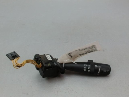 COMMANDE ESSUIE GLACE DODGE NITRO 2007-
