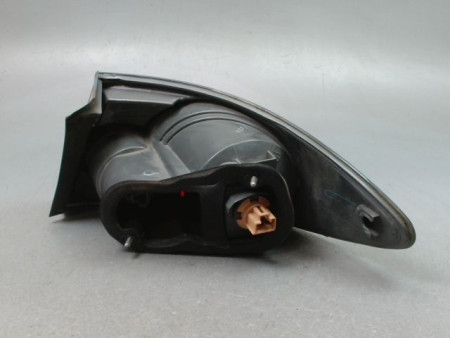FEU ARRIERE GAUCHE  MAZDA MAZDA 6 2005-