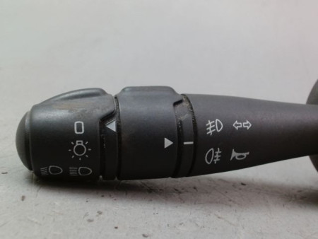 COMMANDE ECLAIRAGE RENAULT TWINGO II Phase 1 2007-2011