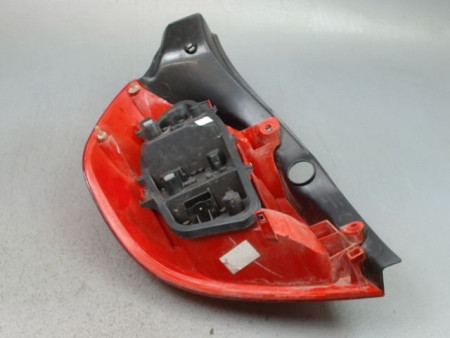 FEU ARRIERE DROIT RENAULT CLIO III Phase 1 2005-2009