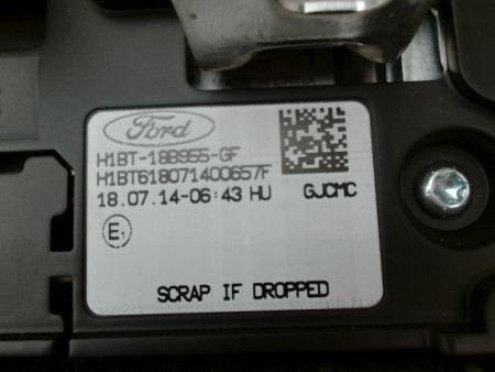 ECRAN GPS FORD FIESTA 2010-