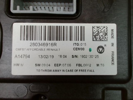 ECRAN GPS RENAULT CLIO