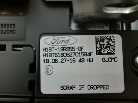 ECRAN GPS FORD FIESTA 2010-