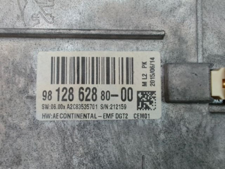 ECRAN GPS PEUGEOT 208