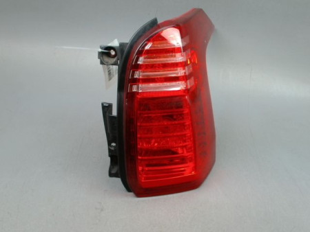 FEU ARRIERE DROIT PEUGEOT 5008 MONOSP. I Phase 1 2009-2013