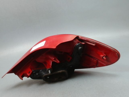 FEU ARRIERE GAUCHE  PEUGEOT 207 2006-2013