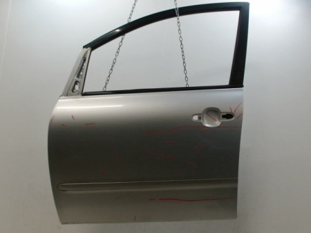 PORTE AVANT GAUCHE TOYOTA AVENSIS VERSO 01-03