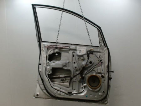PORTE AVANT GAUCHE TOYOTA AVENSIS VERSO 01-03