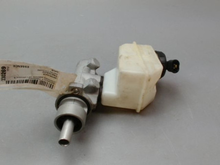 MAITRE CYLINDRE RENAULT TWINGO I Phase 3 2000-2007