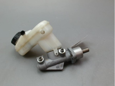MAITRE CYLINDRE RENAULT TWINGO II Phase 2 2011-2014