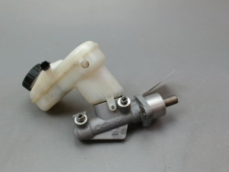 MAITRE CYLINDRE RENAULT TWINGO II Phase 2 2011-2014