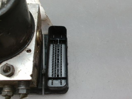 UNITE HYDRAULIQUE ABS BMW SERIE 3 BERL. IV Phase 2 (E46) 2001-2005