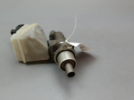 MAITRE CYLINDRE RENAULT CLIO II Phase 2 2001-2006