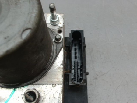 UNITE HYDRAULIQUE ABS NISSAN QASHQAI BREAK I Phase 1 2007-2010