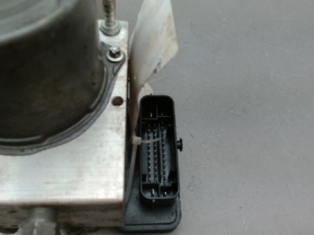 UNITE HYDRAULIQUE ABS RENAULT ZOE