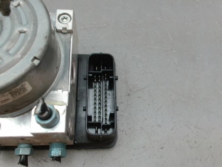 UNITE HYDRAULIQUE ABS BMW SERIE 1