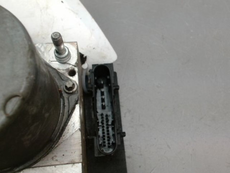 UNITE HYDRAULIQUE ABS NISSAN QASHQAI BREAK I Phase 1 2007-2010