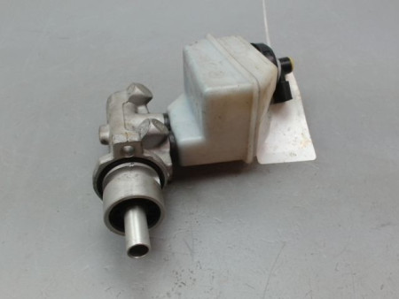 MAITRE CYLINDRE RENAULT TWINGO I Phase 3 2000-2007