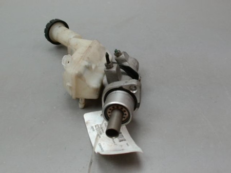 MAITRE CYLINDRE RENAULT CLIO III Phase 2 2009-2014