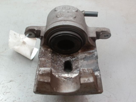 ETRIER DE FREIN AVANT DROIT TOYOTA PRIUS 2004-