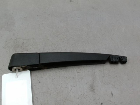 BRAS ESSUIE-GLACE ARRIERE PEUGEOT 308 2011-