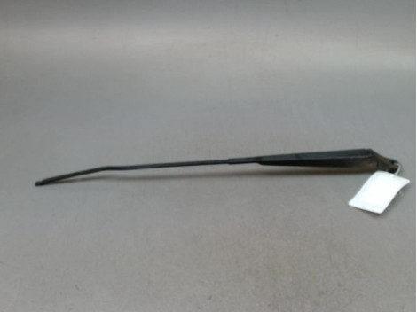BRAS ESSUIE-GLACE AVANT DROIT RENAULT KANGOO EXPRESS II Phase 2 2013-...