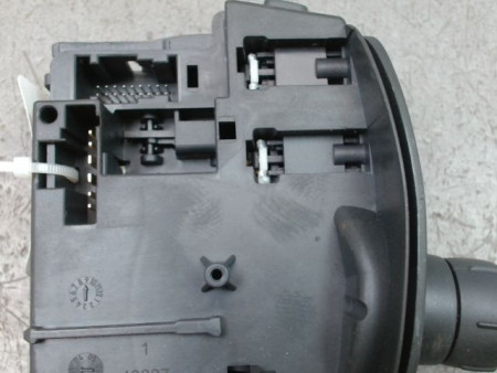 COMMANDE ESSUIE GLACE RENAULT CLIO ESTATE III Phase 2 2009-2012