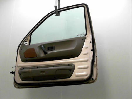PORTE AVANT DROIT LAND ROVER FREELANDER 2001-2002
