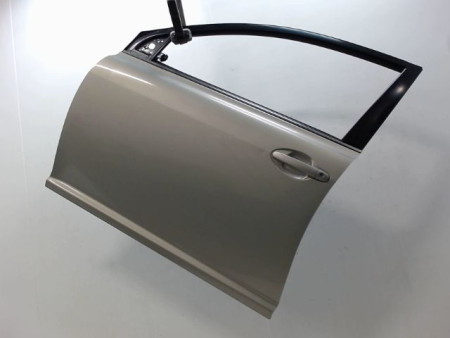PORTE AVANT GAUCHE TOYOTA AVENSIS 2000-2003