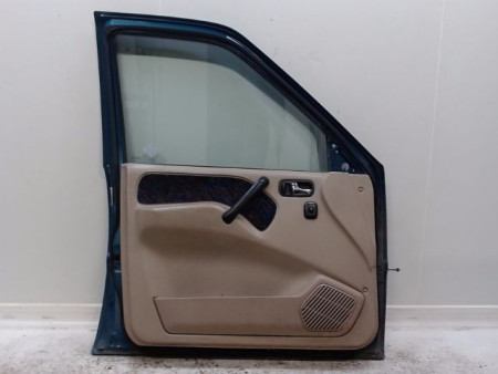 PORTE AVANT GAUCHE NISSAN TERRANO II 99-2002