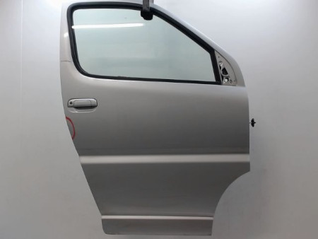 PORTE AVANT DROIT TOYOTA HI-ACE