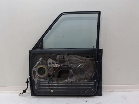 PORTE AVANT DROIT NISSAN PATROL 3P