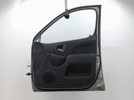 PORTE AVANT DROIT TOYOTA YARIS VERSO 2003-