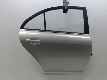 PORTE ARRIERE DROIT TOYOTA AVENSIS 2005-
