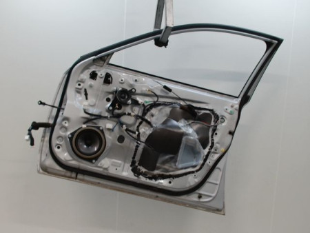 PORTE AVANT DROIT LEXUS IS 2006-